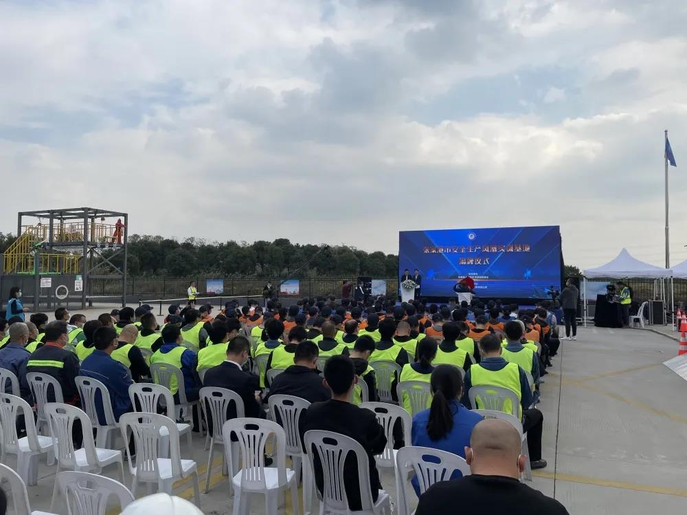 全市動火、高處作業(yè)“警示教育、理論培訓(xùn)、實操演示、應(yīng)